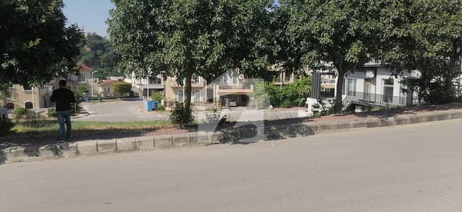 بحریہ انٹلیکچول ویلج بحریہ ٹاؤن راولپنڈی,راولپنڈی میں 1 کنال رہائشی پلاٹ 4.75 کروڑ میں برائے فروخت۔ بحریہ انٹلیکچول ویلج بحریہ ٹاؤن راولپنڈی,راولپنڈی میں 1 کنال رہائشی پلاٹ 4.75 کروڑ میں برائے فروخت۔