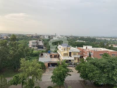 1 Kanal Plot On Main Boulevard In A Extension For Sale