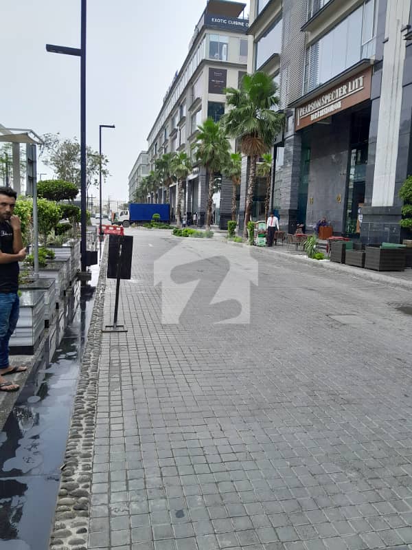8 Marla 2nd Floor Facing Fountain Plaza For Rent In DHA Phase 6 Defence ...