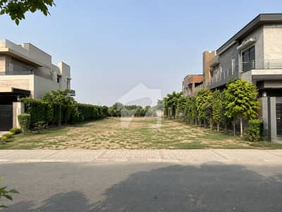Hot Deal Spacious 1 Kanal Plot On 70 Feet Road Available For Sale In DHA Phase 7 Block Y