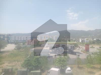 سی پندرہ اسلام آباد میں 1 کنال رہائشی پلاٹ 3.5 کروڑ میں برائے فروخت۔