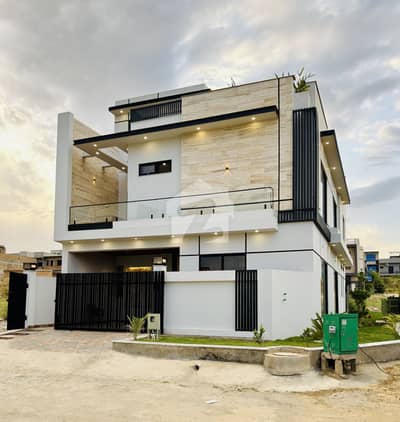 8 Marla Ultra Luxury Corner Double Heighted Designer House For Sale In Block E Mpchs Multi Garden B17 Islamabad