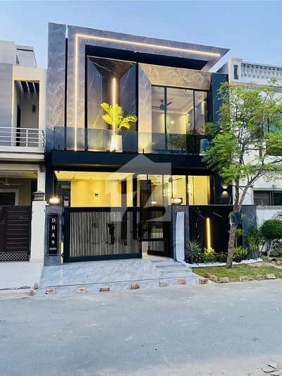 3 Years Installments Plan 1.5 Story 5 Marla Brand New House For Sale In Park View City 3 Years Installments Plan 1.5 Story 5 Marla Brand New House For Sale In Park View City