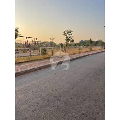 بحریہ انکلیو - سیکٹر این بحریہ انکلیو,بحریہ ٹاؤن,اسلام آباد میں 8 مرلہ رہائشی پلاٹ 1.3 کروڑ میں برائے فروخت۔