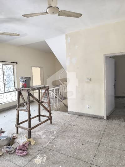 3 Bedrooms & 2 Bathrooms &Amp; 1 Small Drawing Room