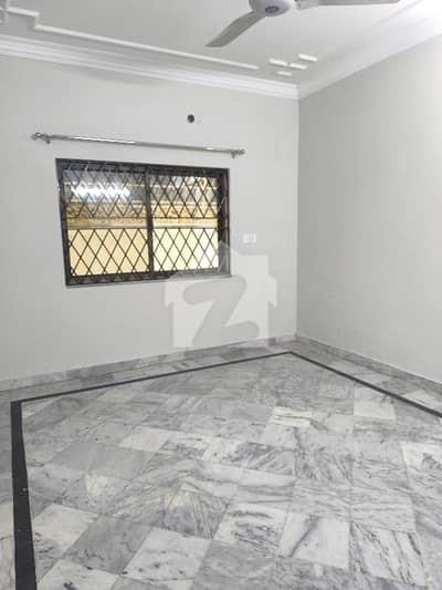 5 Beds & 5 Baths Full House Available For Rent In G10