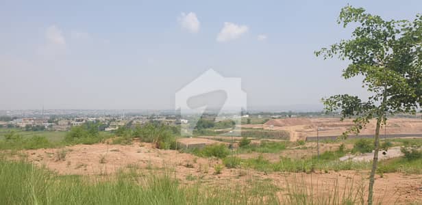 Height Location, Solid Land 10 Marla Plot For Sale
