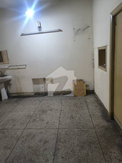 3 Bedrooms & 3 Bedrooms Ground Portion Available For Rent In G9