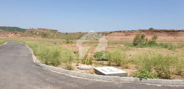 Top Location, Developed 1 Kanal Plot For Sale