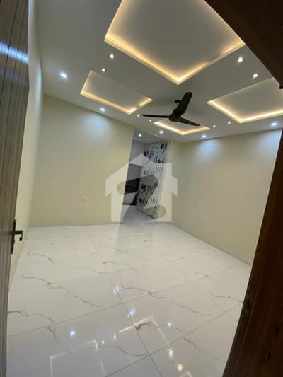 Brand New 7 Marla Luxury Double Storey House for Sale in Gulberg Residencia