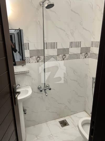 1 Knal Sngal story NFC Like brand new jasi 3 bed drwng tvl kitchen