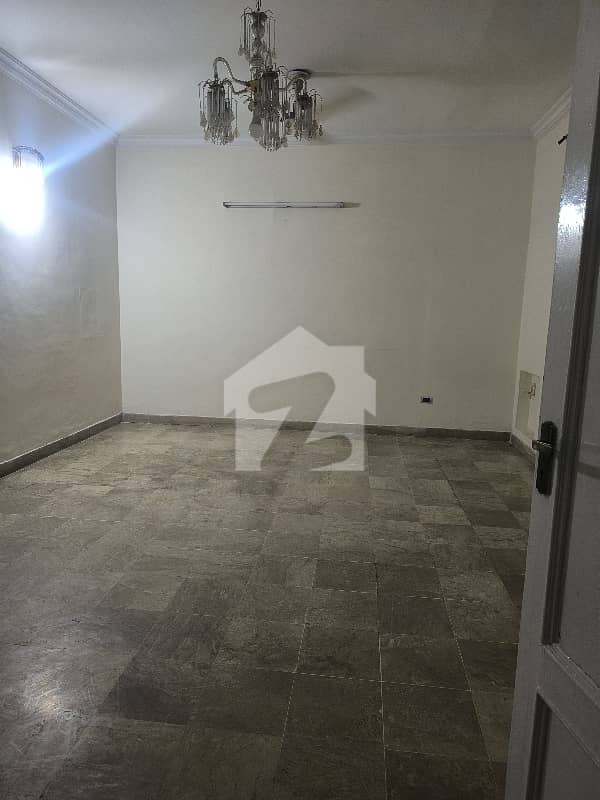 2 Bedrooms & 2 Bathrooms Tv Lounge Kitchen Portion 2 Bedrooms & 2 Bathrooms Tv Lounge Kitchen Portion