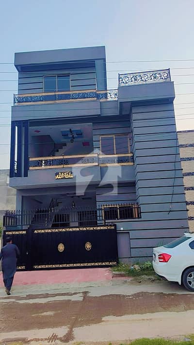 Brand New luxury 2.5 story house available for sale near nust double road.
