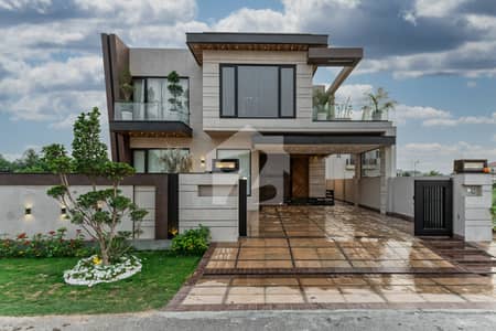 D H A Lahore 1 Kanal Brand New Stylish Design House Fully Basement With 100% Original Pics Available For Rent