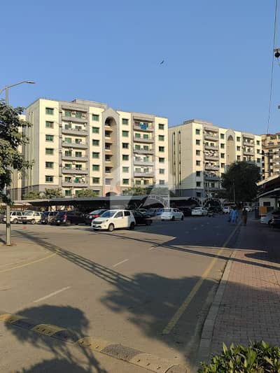 3 Beds 10 Marla Ideal Location Apartment For Sale In Sector B Askari 11 Lahore. 3 Beds 10 Marla Ideal Location Apartment For Sale In Sector B Askari 11 Lahore.