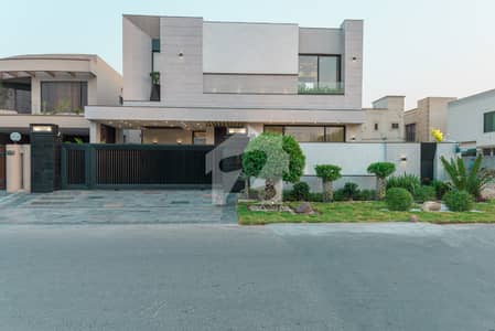 ڈی ایچ اے فیز 5 ڈیفنس (ڈی ایچ اے),لاہور میں 6 کمروں کا 1 کنال مکان 3.5 لاکھ میں کرایہ پر دستیاب ہے۔ ڈی ایچ اے فیز 5 ڈیفنس (ڈی ایچ اے),لاہور میں 6 کمروں کا 1 کنال مکان 3.5 لاکھ میں کرایہ پر دستیاب ہے۔