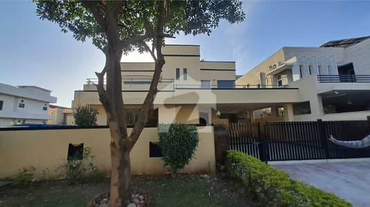 1 Kanal Used House For Sale In Dha 1