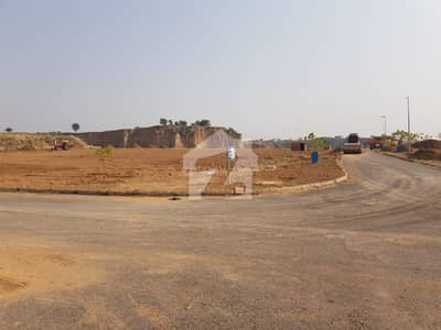 Prime Location, Developed 1 Kanal Plot Sector D.