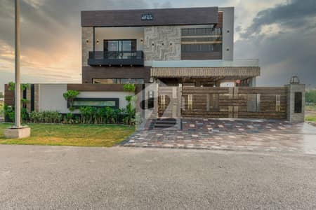 DHA Lahore 1 Kanal Brand New Stylish House With 100% Original Pictures Available For Rent