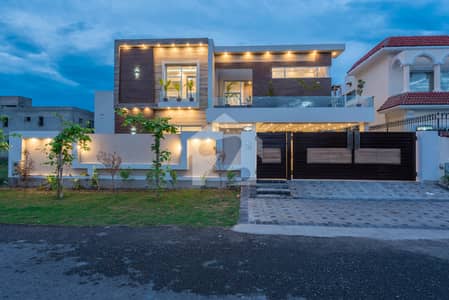 DHA Lahore 1 Kanal Mazher Munir Design House With 100% Original Pics Available For Sale DHA Lahore 1 Kanal Mazher Munir Design House With 100% Original Pics Available For Sale