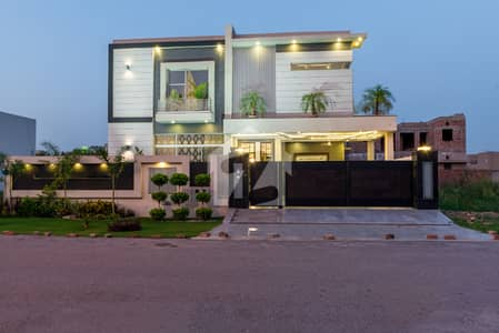 DHA Lahore 1 Kanal Stylish House Fully Furnished With 100% Original Pics Available For Rent