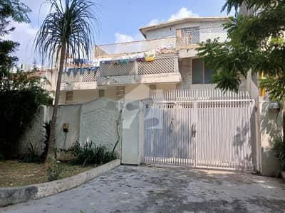40*80 Cda Transfer Top Location House Available In G-9-3 Near 9th Avenue Near Market And Mosque Near Metro Station 40*80 Cda Transfer Top Location House Available In G-9-3 Near 9th Avenue Near Market And Mosque Near Metro Station