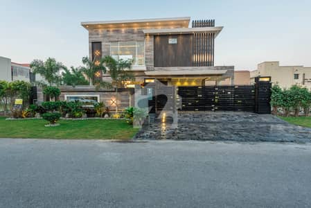 D H A Lahore 1 Kanal Owner Build Design House Fully Basement With Swimming Pool With 100% Original Pictures Available For Rent