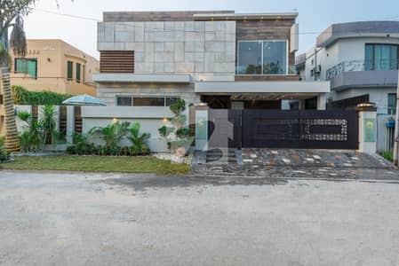 D H A Lahore 1 Kanal Brand New Mazher Munir Design House With 100% Original Pics Available For Rent