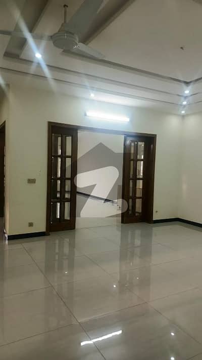 G 14 3 Size 40x80 14 Marla Brand New Ground Portion For Rent Beautiful Location