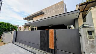 1 Kanal Brand New Ultra Luxurious Designer House For Sale 1 Kanal Brand New Ultra Luxurious Designer House For Sale