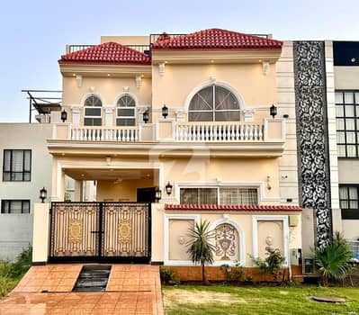 5 Marla House For Sale Near To Park TOP LOCATION WITH ORIGINAL PICTURES