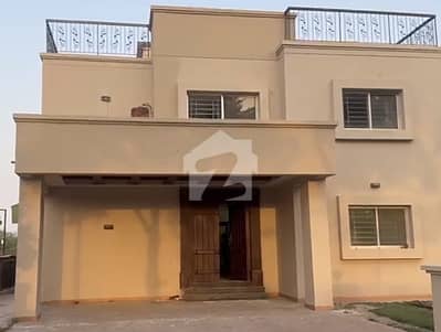 ڈیفینس رایا ڈی ایچ اے ڈیفینس,لاہور میں 5 کمروں کا 1 کنال مکان 2.95 لاکھ میں کرایہ پر دستیاب ہے۔