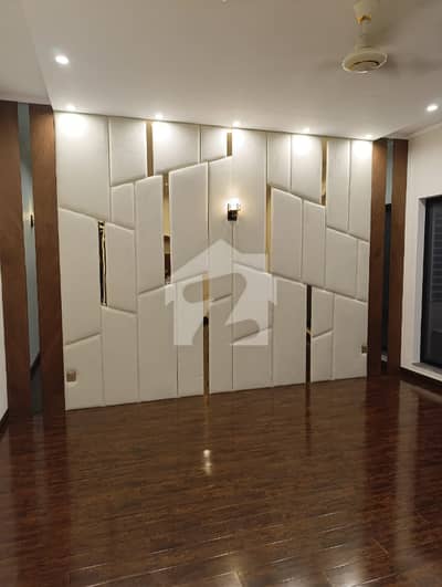 ULTRA-MODERN 1 KANAL LUXURY HOUSE FOR SALE DHA PHASE 7