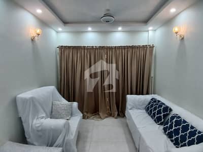 Naved Bungalows Block 17 Jauhar For Sale