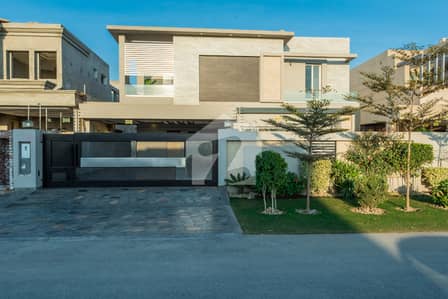 1 Kanal Beautifully Designed House With 100% Original Pictures   Available For Rent In DHA Lahore