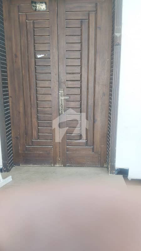 9 9