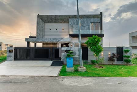 DHA Lahore 1 Kanal House With 100% Original Pics Available For Rent