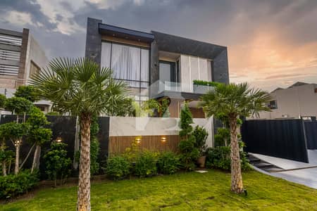 D H A Lahore 1 Kanal Mazher Munir Design House Full Basement And Cinema Hall With 100% Original Pics Available For Rent