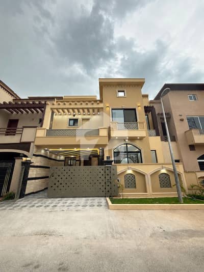 7 Marla Luxury House for Sale! Prime Bahria Town Location!