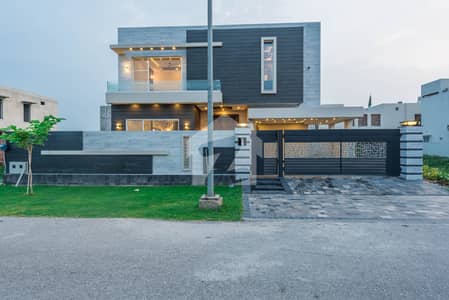 D H A Lahore 1 Kanal Mazher Brand New Munir Design House With 100% Original Pics Available For Rent