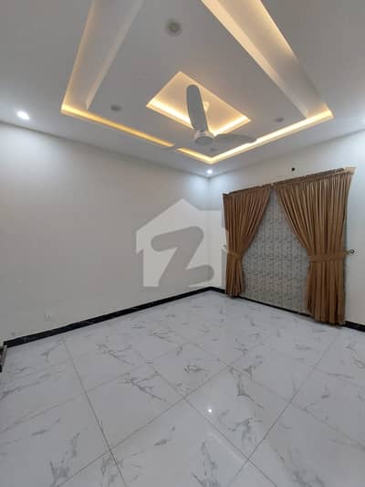 Brand New Apartment For Rent Izmir Town