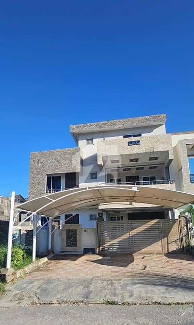 35x70 Beautifull Upper Porstion For Rent In G13