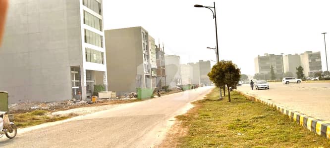 COMMERCIAL PLOT FOR SALE