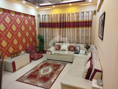 1100 Square Feet Flat In Stunning Gulshan-e-Iqbal - Block 10-A Is Available For sale