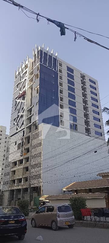 بہادر آباد گلشنِ اقبال ٹاؤن,کراچی میں 4 مرلہ دفتر 3.75 کروڑ میں برائے فروخت۔