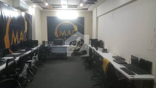420 COMMERCIAL OFFICE FOR RENT IN JAUHAR KINGS TRADE CENTER