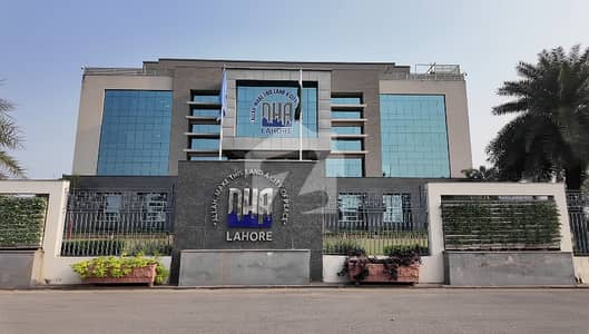 ڈی ایچ اے فیز 6 - مین بلیوارڈ ڈی ایچ اے فیز 6,ڈیفنس (ڈی ایچ اے),لاہور میں 4 مرلہ عمارت 11.5 کروڑ میں برائے فروخت۔ ڈی ایچ اے فیز 6 - مین بلیوارڈ ڈی ایچ اے فیز 6,ڈیفنس (ڈی ایچ اے),لاہور میں 4 مرلہ عمارت 11.5 کروڑ میں برائے فروخت۔