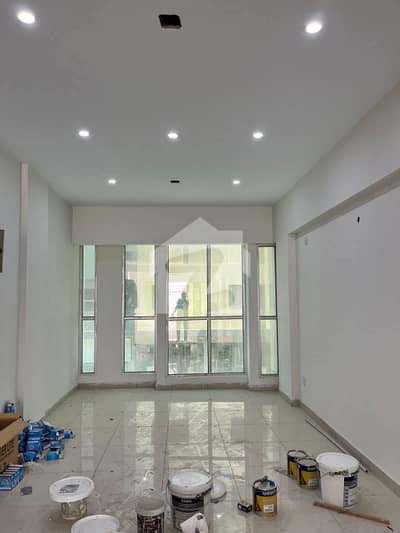 المرتضی کمرشل ایریا ڈی ایچ اے فیز 8,ڈی ایچ اے ڈیفینس,کراچی میں 5 مرلہ Studio دفتر 1.3 لاکھ میں کرایہ پر دستیاب ہے۔ المرتضی کمرشل ایریا ڈی ایچ اے فیز 8,ڈی ایچ اے ڈیفینس,کراچی میں 5 مرلہ Studio دفتر 1.3 لاکھ میں کرایہ پر دستیاب ہے۔