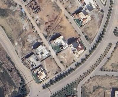 Corner 2 Kanal Plot in Sec K Corner 2 Kanal Plot in Sec K