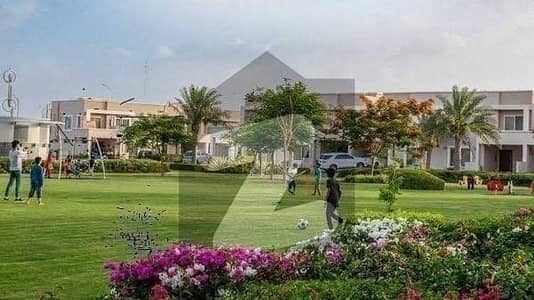 3Bed DDL 125sq yd Villa FOR SALE at ALI BLOCK All amenities nearby including MOSQUE, General Store & Parks